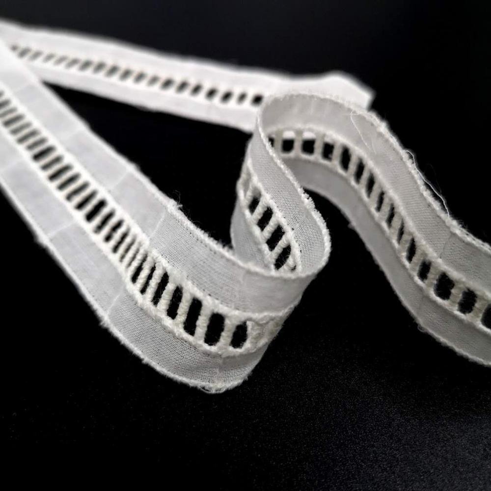 100% Cotton Embroidery 2.5CM Cotton lace Middle part Ladder Lace Trim for clothing