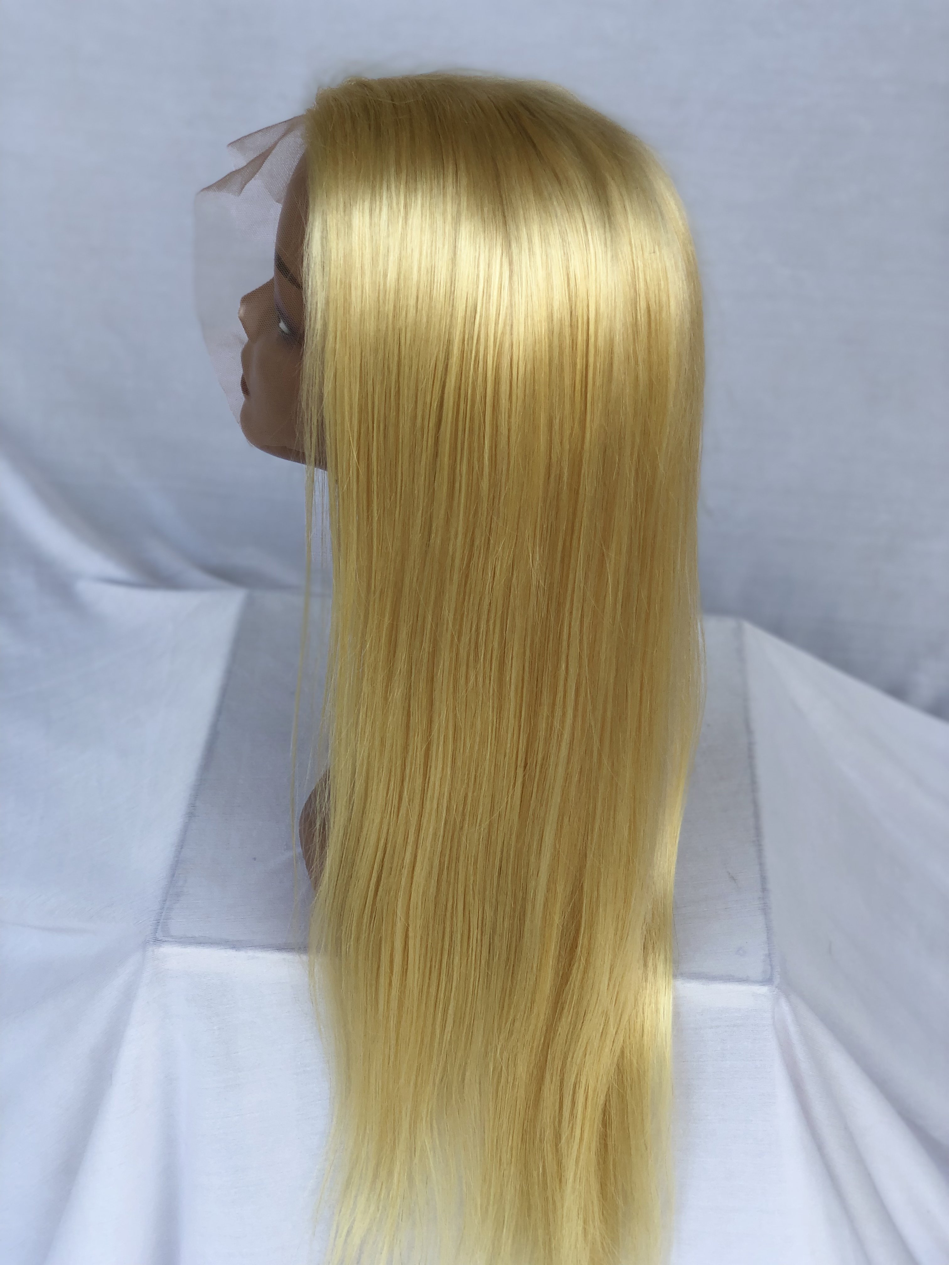 Export Top Quality Wholesales Indian Vendor Indian Temple Virgin 26'' Blonde Straight 13x4 Hd Lace Frontal Wig With 180% Density