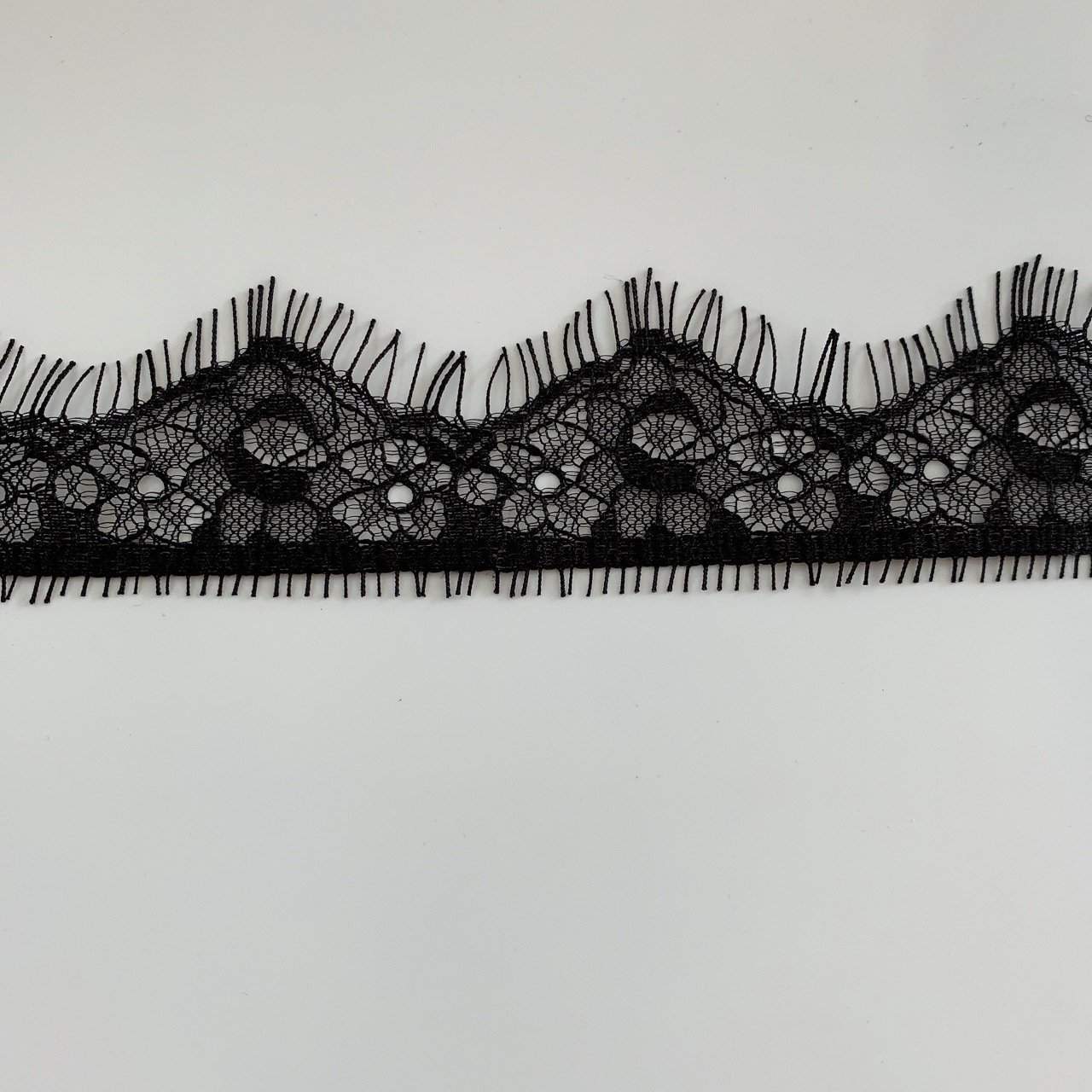 French Black chantilly Eyelash Trim Scalloped Edge Flower Ribbon Lace Edging For Lingerie
