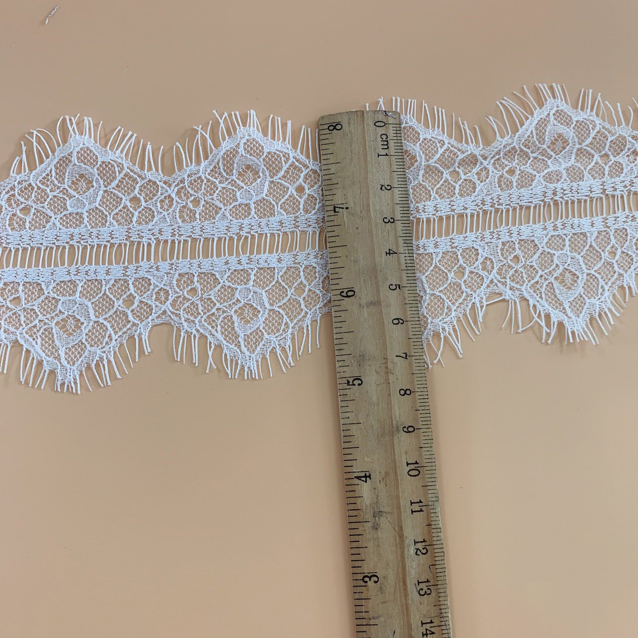 French Black chantilly Eyelash Trim Scalloped Edge Flower Ribbon Lace Edging For Lingerie