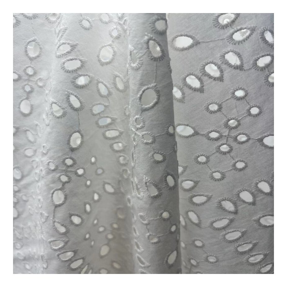 Stock Lot Various Designs 100% Cotton White Embroidery Fabric For Clothing