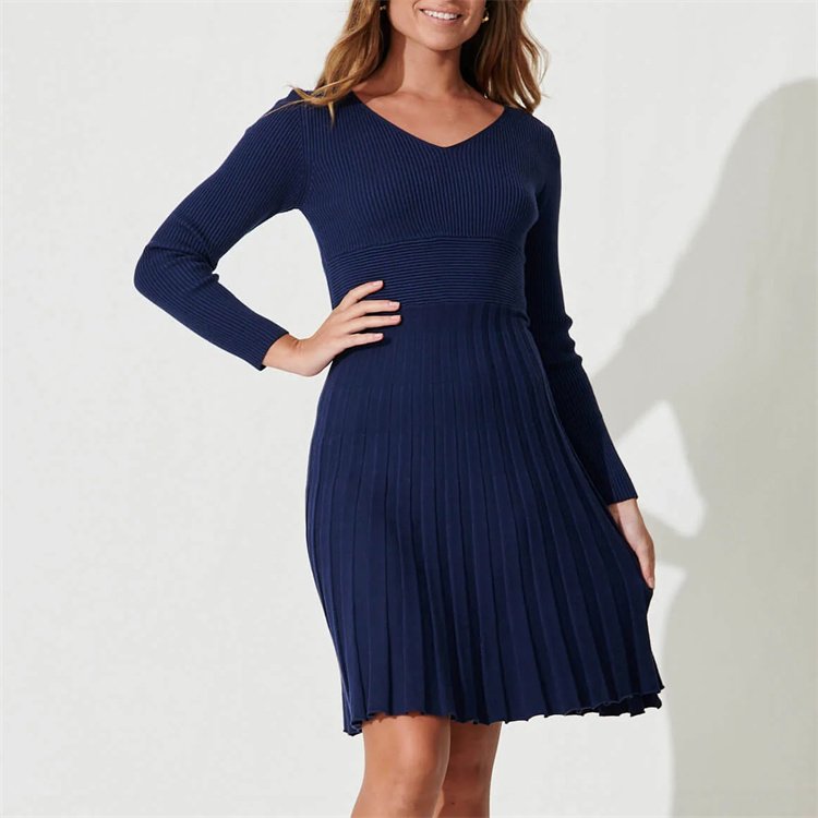 2024 New Winter Factory Custom Wholesale Dropshipping OEM ODM Short Knit Ribbed Sweater Dress Women Bodycon Knit Pleated Dresses