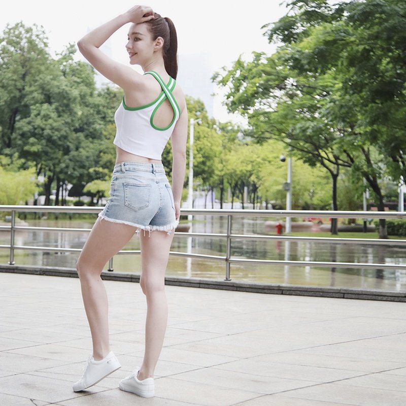 Wholesale Rib Knitted Sleeveless Cropped Top Vest Women Summer Streetwear Casual Solid Slim Knit Tanks Top