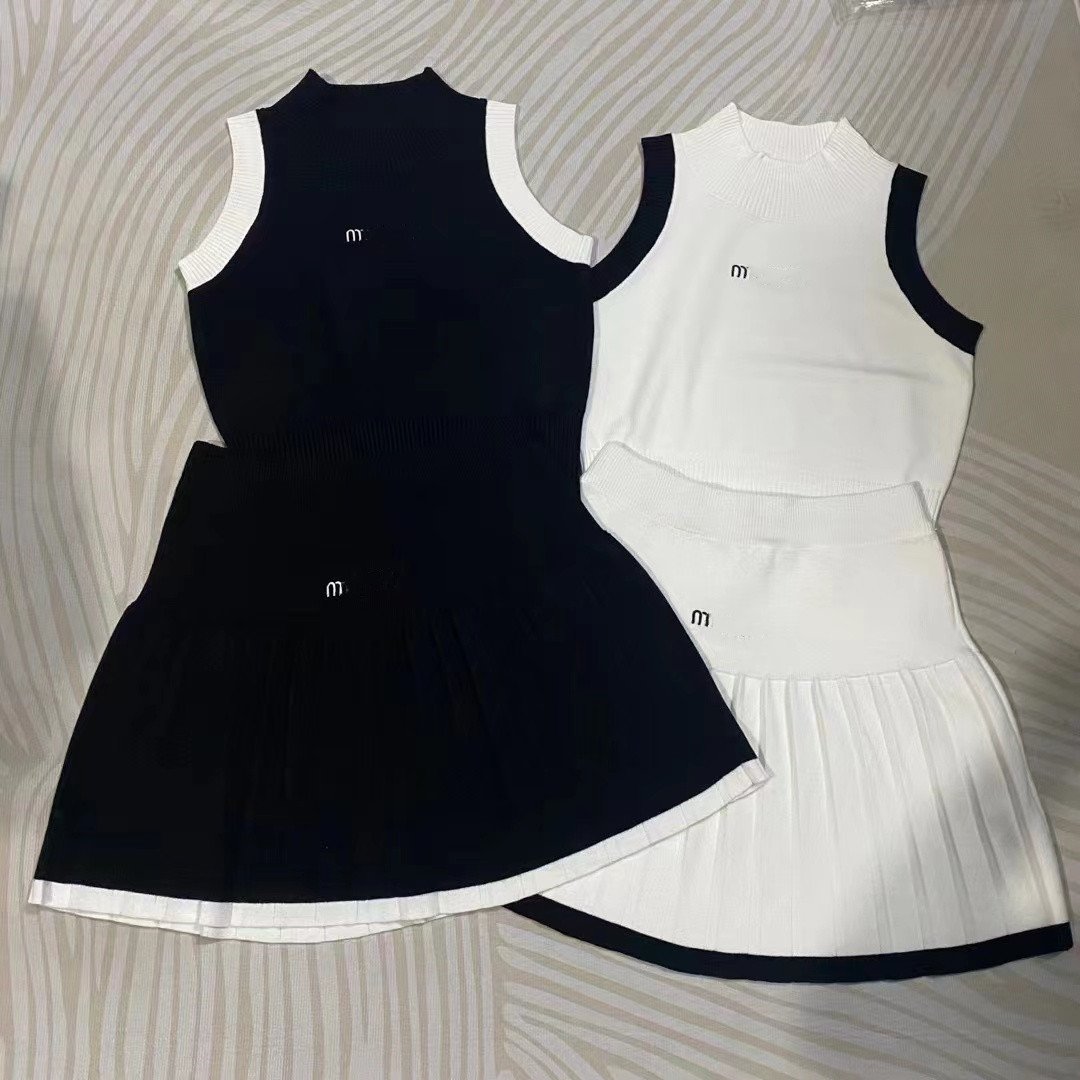 Spring Latest Design Woollen Ribbed Button Cardigan Mini Dress Knitted Two Piece Set Skirt