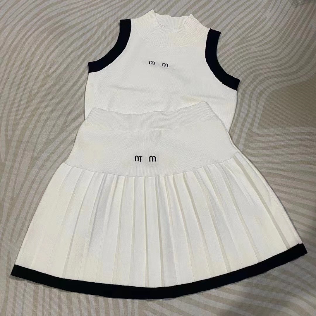 Spring Latest Design Woollen Ribbed Button Cardigan Mini Dress Knitted Two Piece Set Skirt