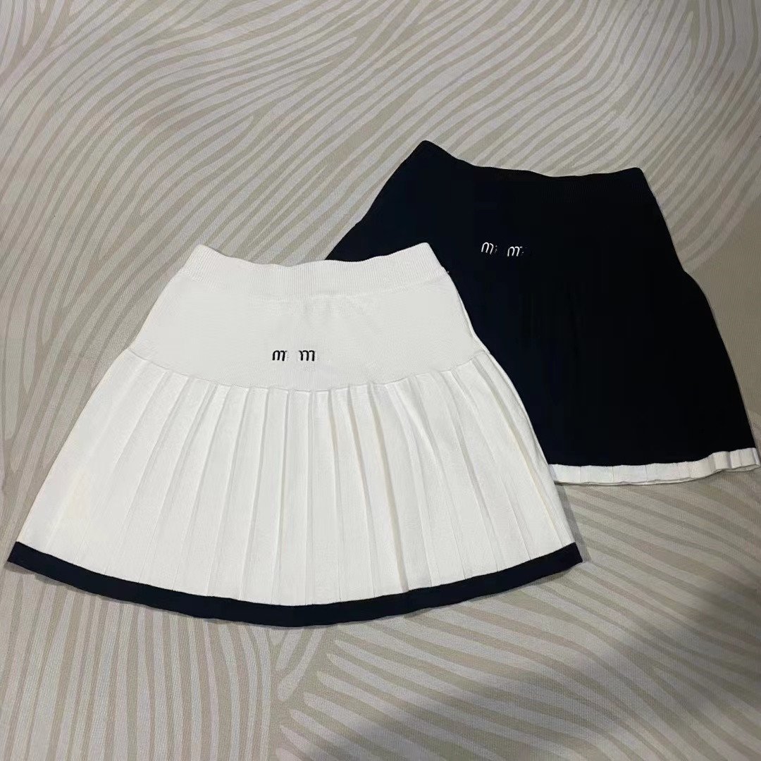 Spring Latest Design Woollen Ribbed Button Cardigan Mini Dress Knitted Two Piece Set Skirt