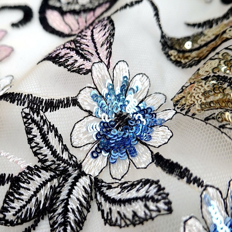 Shiny Paillette Dress 100 Polyester Knitted Fancy Metallic Sequin Mesh Embroidery Fabric