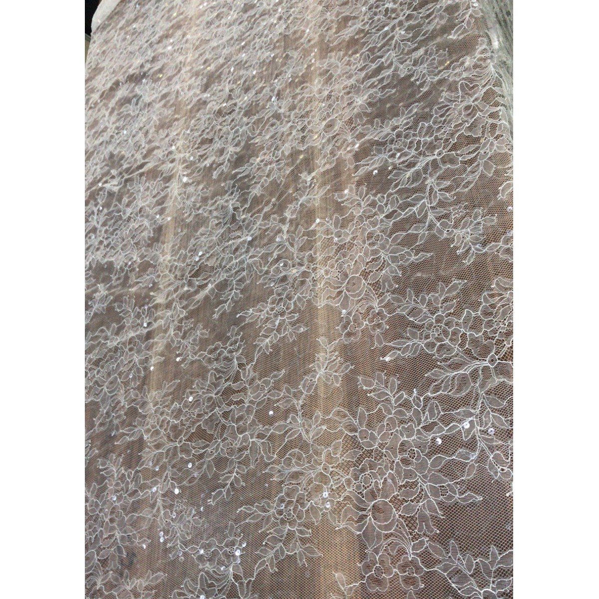 DELACE chantilly floral French lace fabric Bridal Lace Fabric For Wedding Dress Bridal Veils