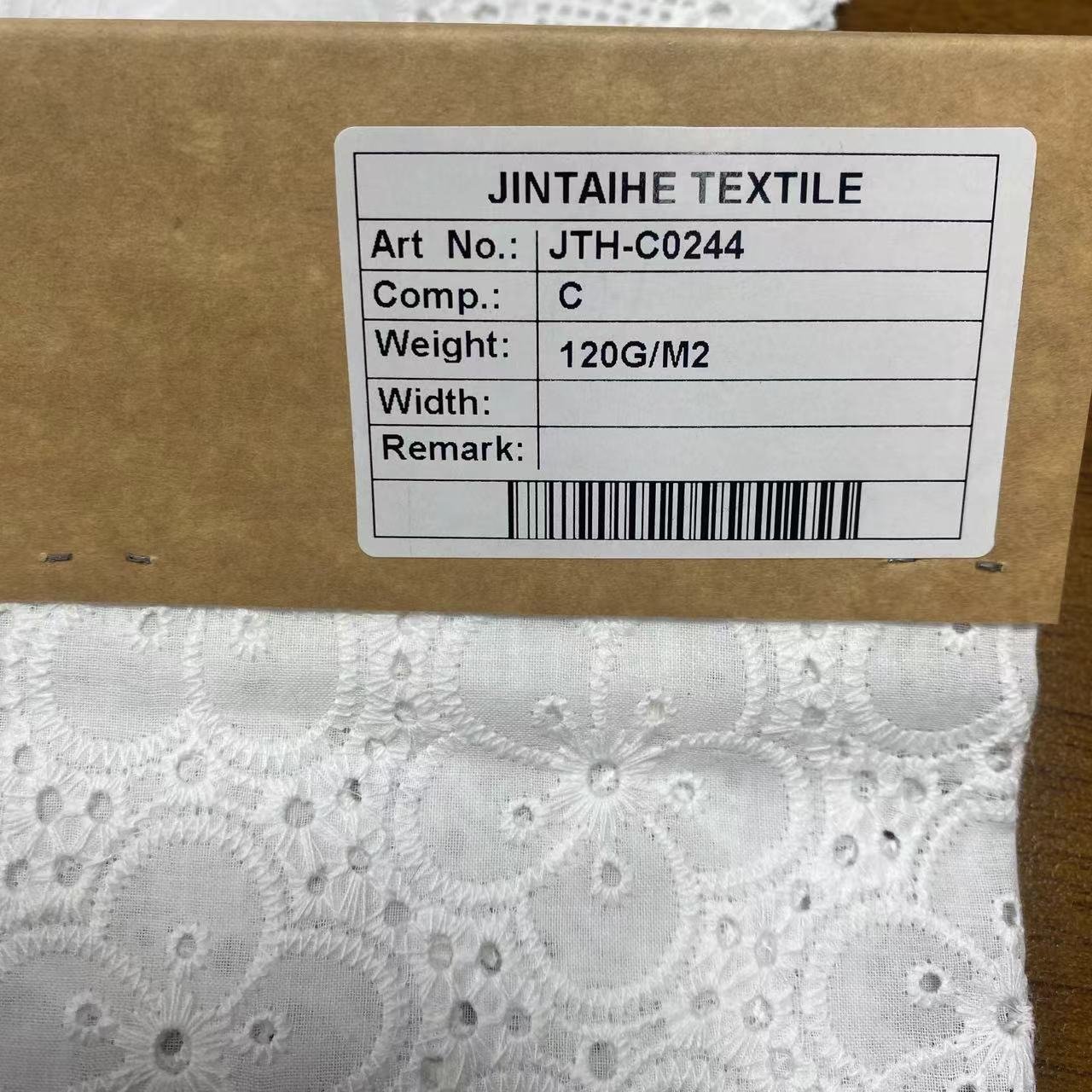 100%Cotton embroidery fabric,embroidery custom fabric printing cotton,Can be made clothing fabrics,Multi-color custom,wholesale