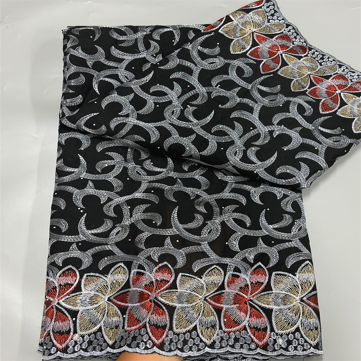 African Lace Fabric 2024 High Quality Lace Swiss 100% Cotton Lace Embroidery Fabric For Sewing Dresses And Wedding Dress