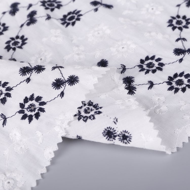 Custom design 60 cotton 40 polyester korean flower fabric embroidery