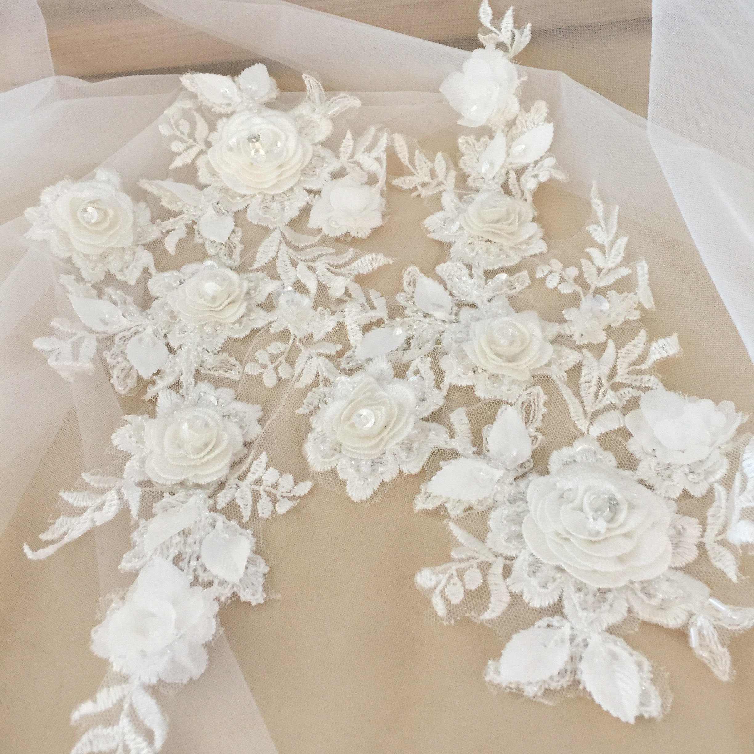 DELACE 3D flower adorn bridal applique embroidered rose beading rhinestone exquisite flower pairs