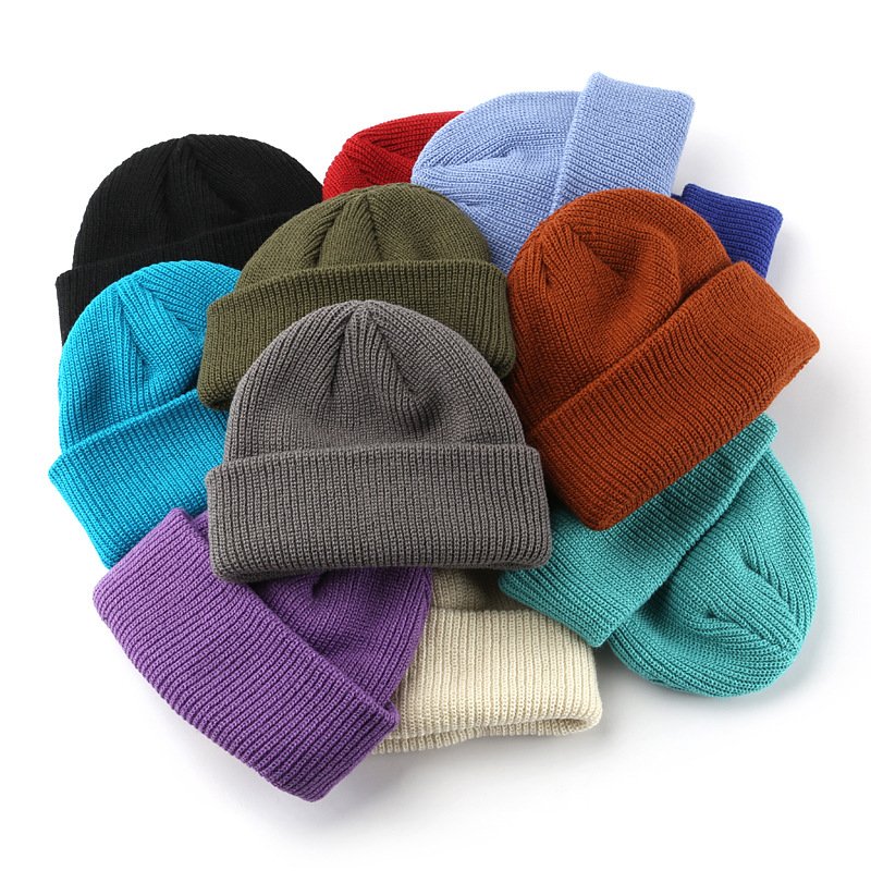 Wholesale Winter Solid Color Knitted Ribbed Beanie Streetwear Micro Mini Fisherman Loose Knit Beanie Hat with Custom Embroidery