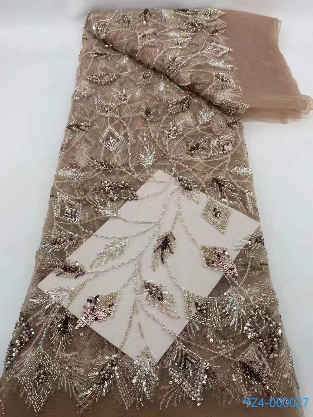 Wholesale French high-end hand-beaded lace fabric Nigerian embroidery 3D beaded lace fabric with sequin mesh