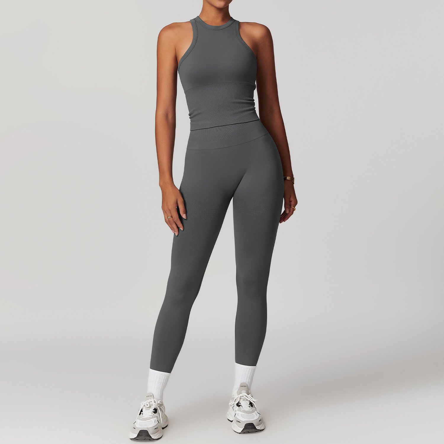 SILUO Breathable Gym Fitness Sets Yoga Wear Suit Solid Color Scrunch Butt Workout Knitted Seamless Ribbed Yoga Set For Women