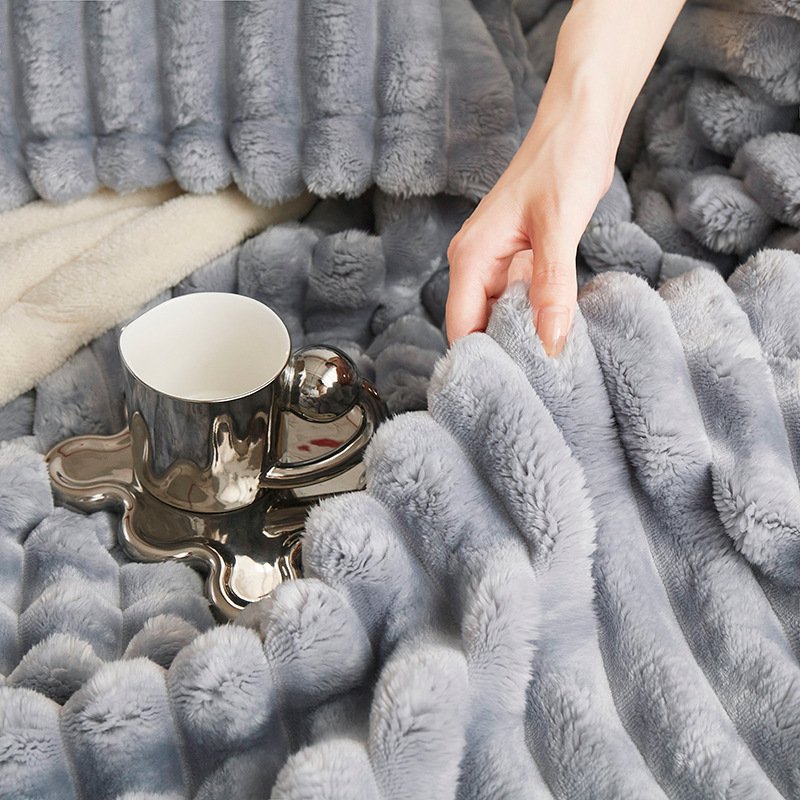 Best seller Striped Lamb Faux Fur Short Fleece Casual Cover Blanket cheaper soft blanket