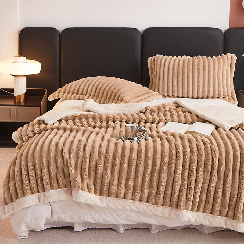 Best seller Striped Lamb Faux Fur Short Fleece Casual Cover Blanket cheaper soft blanket