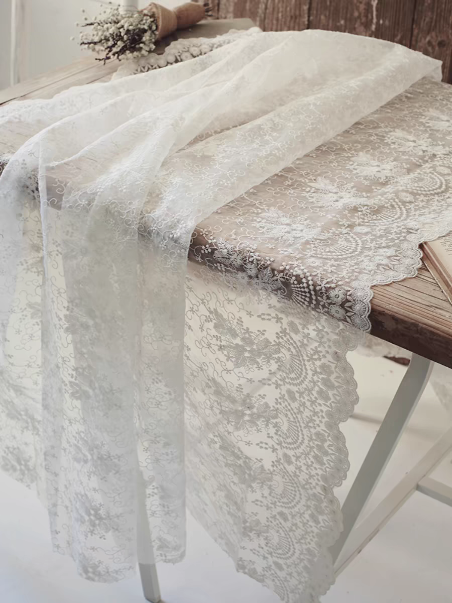 Factory Direct Sales High Quality Water Soluble Lace Fabric Cotton Voile Lace Fabric 3D Floral Embroidery Eyelet Lace Fabric