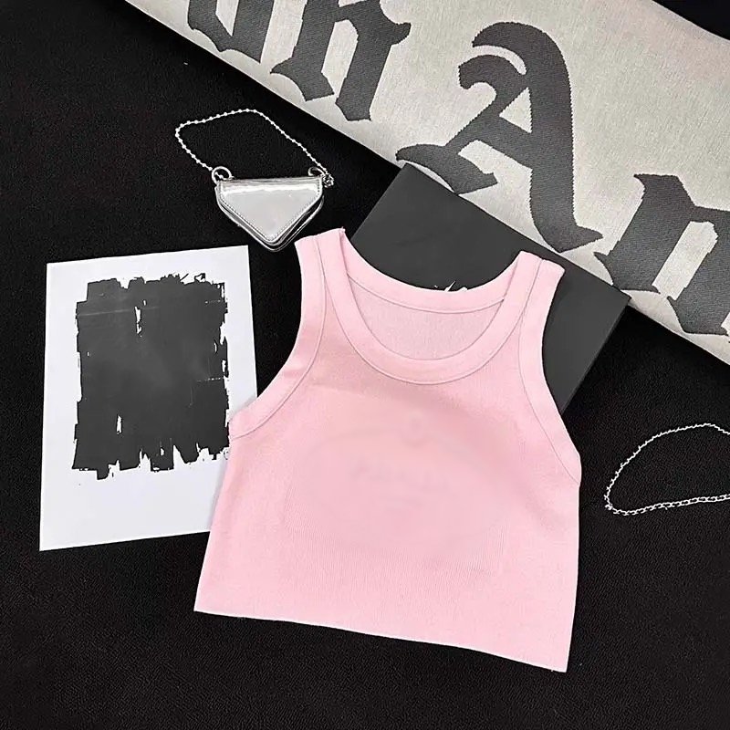Wholesale designer clothing black ribbed crop top white sleeveless knitted embossed tank top women