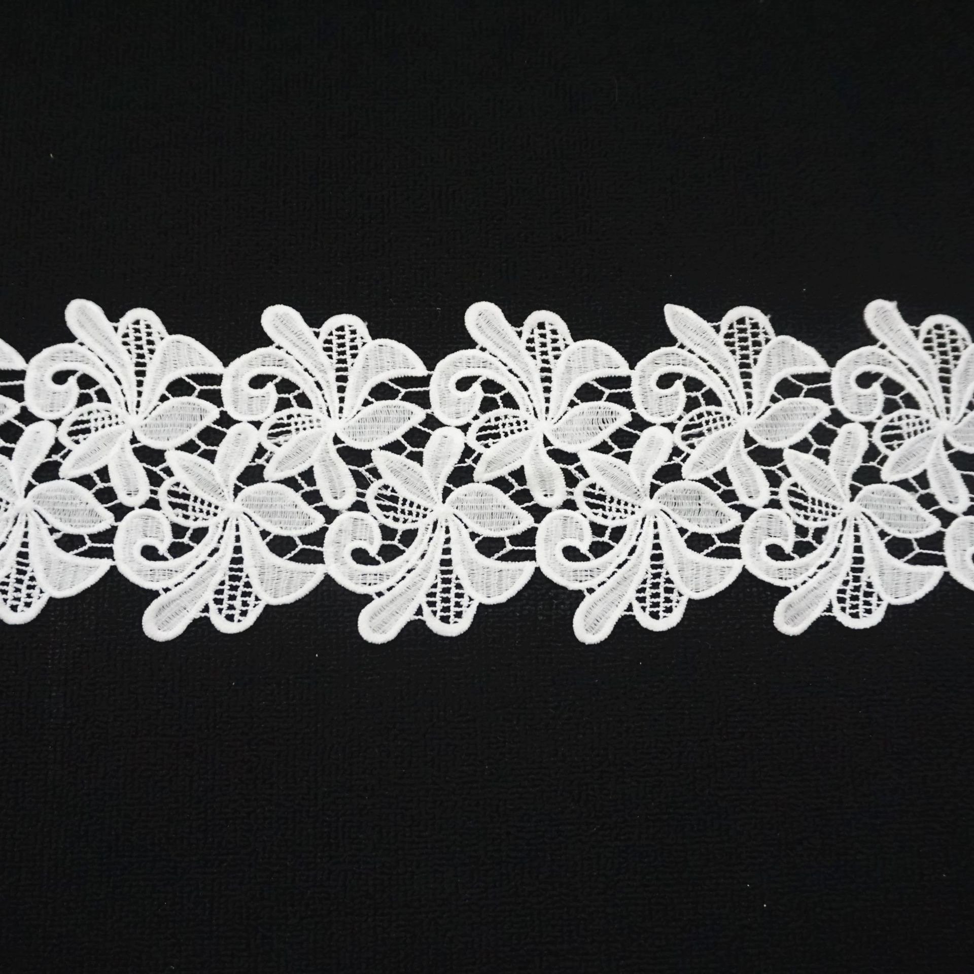 New Styles White Lolita Milk Silk Water Soluble Embroidery Lace Trim Running Yardage For Clothing Accessores