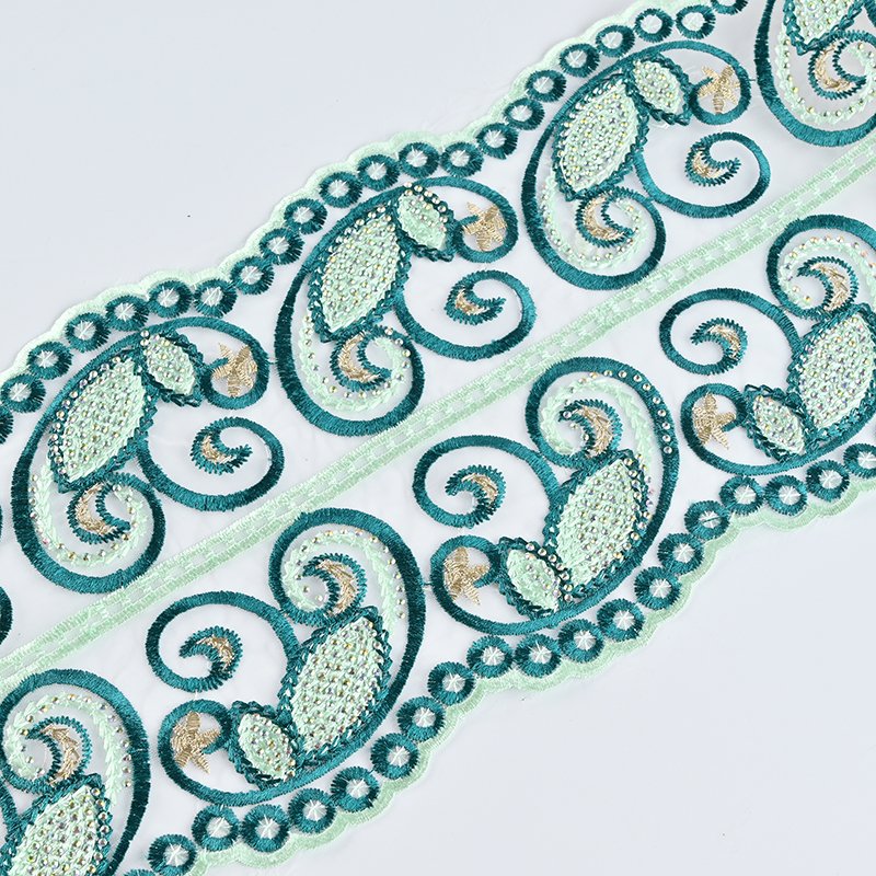 High Quality Newly Designed Oeuvre Polyester Fabric Soluble Lace Trim Embroidery Lace