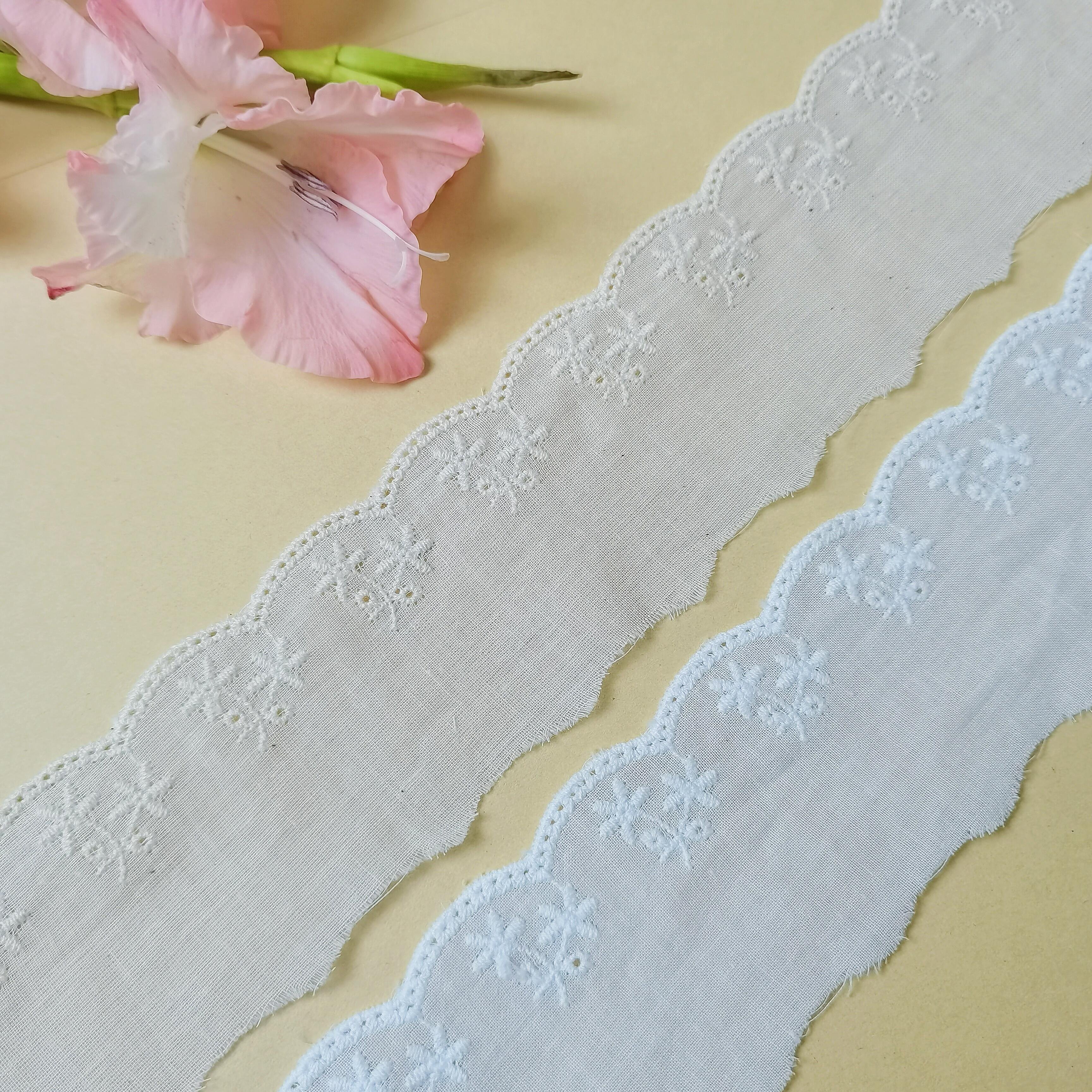 Premium 100% Cotton Trim for Women's Dresses High Quality Embroidery Fabric Guipure Flower Decoration Mesh Crochet Lace Trim