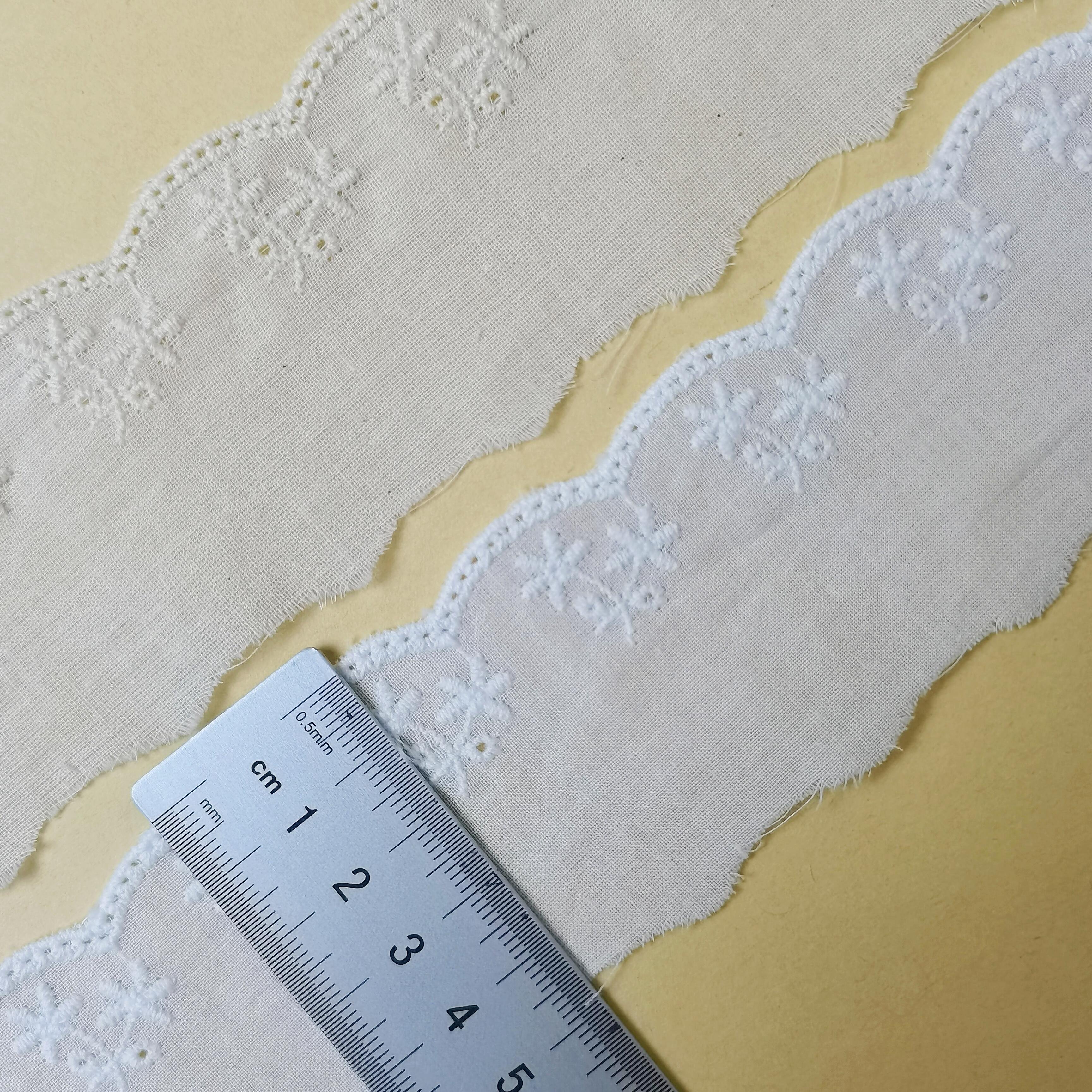 Premium 100% Cotton Trim for Women's Dresses High Quality Embroidery Fabric Guipure Flower Decoration Mesh Crochet Lace Trim