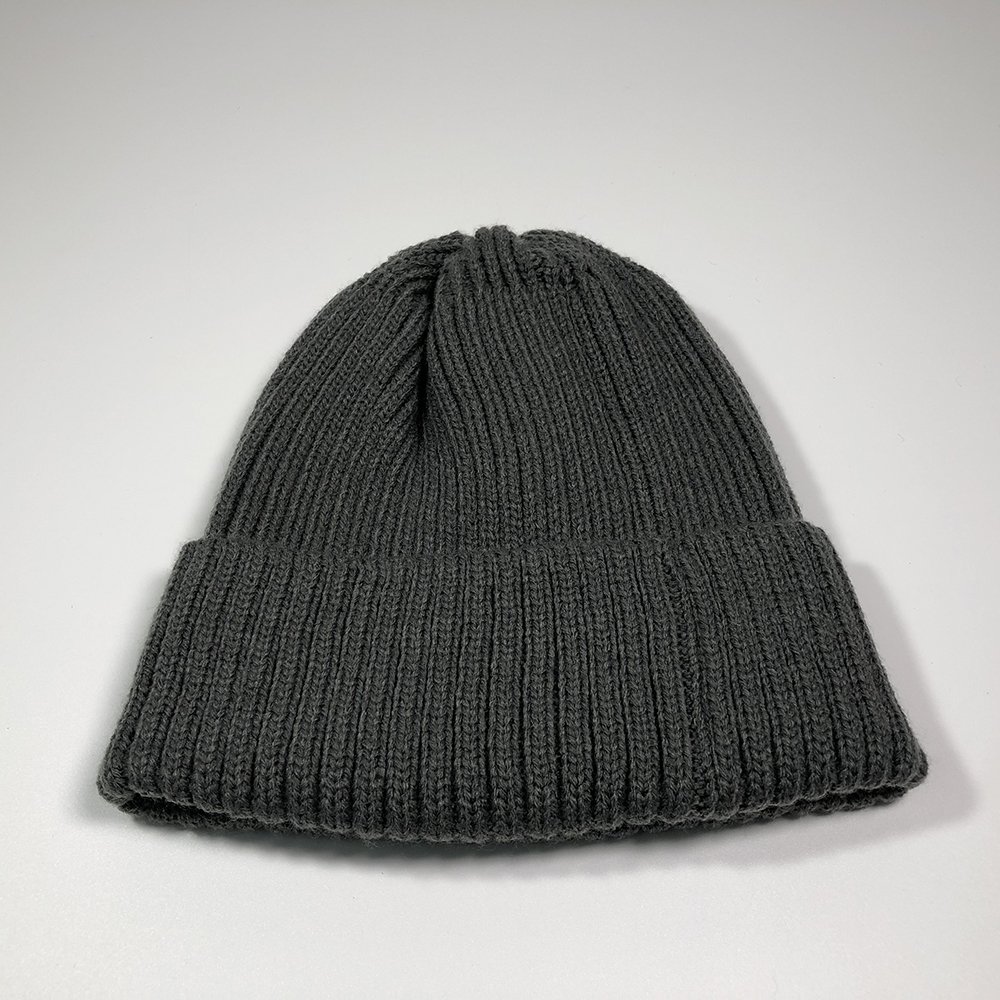 Premium custom beanie ribbed knit Unisex blank grey vintage toques with your own label Embroidered cuffed winter acrylic caps