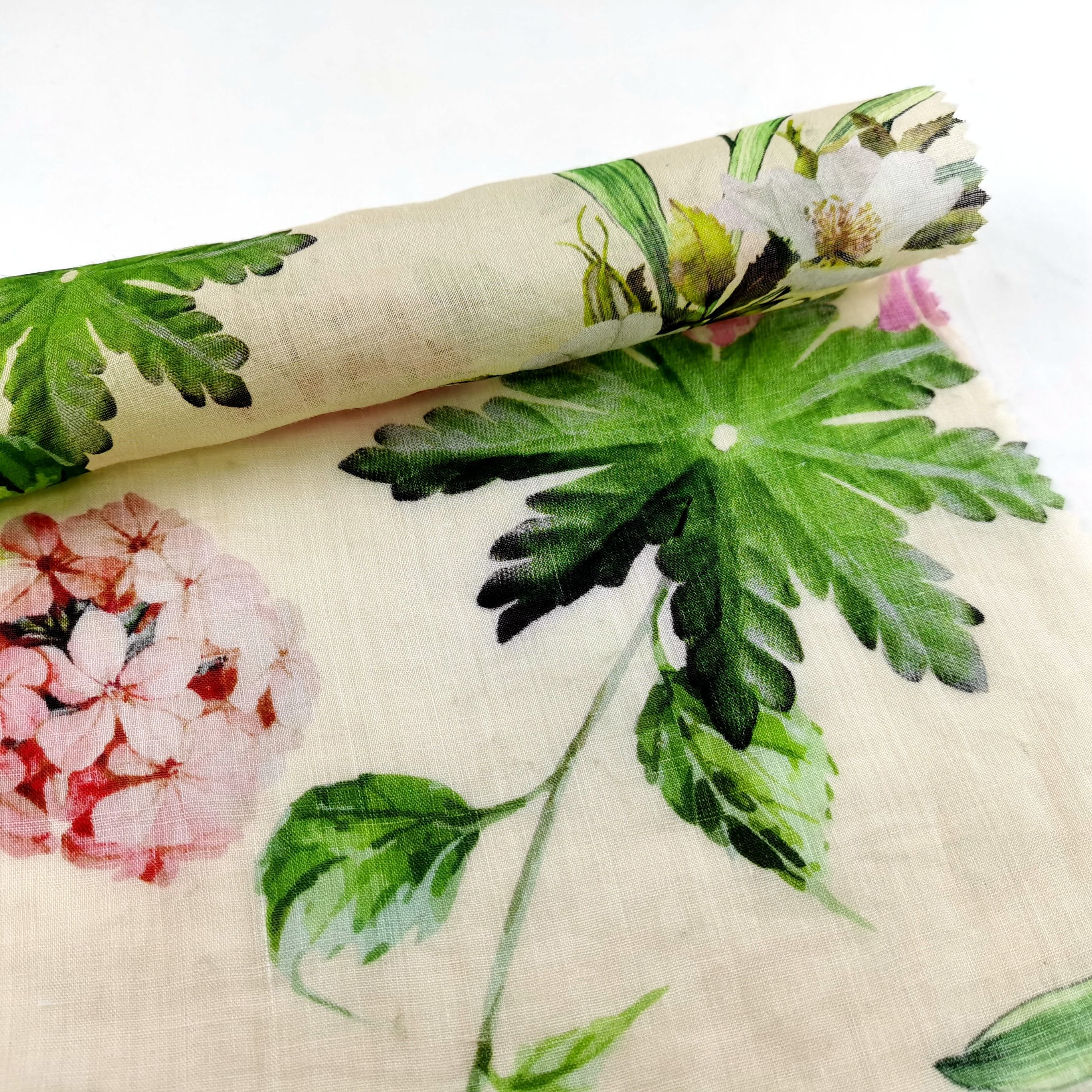 Custom big floral breathable 100% ramie fabric 60S digital printing pure linen fabric for lady's clothing
