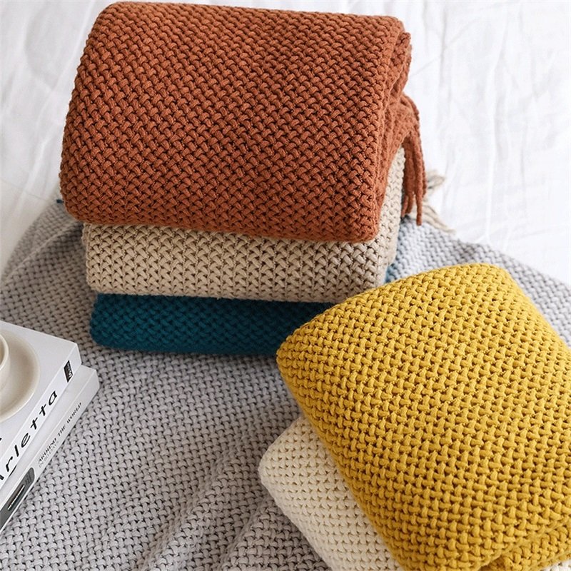 Solid Hollow Crotchet Sofa Throw Blanket,Cozy Knitted Bed Runner Rug For all Seasons,Sofa Rug with Tassel Trim for All Seasons