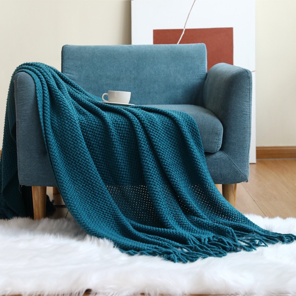 Solid Hollow Crotchet Sofa Throw Blanket,Cozy Knitted Bed Runner Rug For all Seasons,Sofa Rug with Tassel Trim for All Seasons