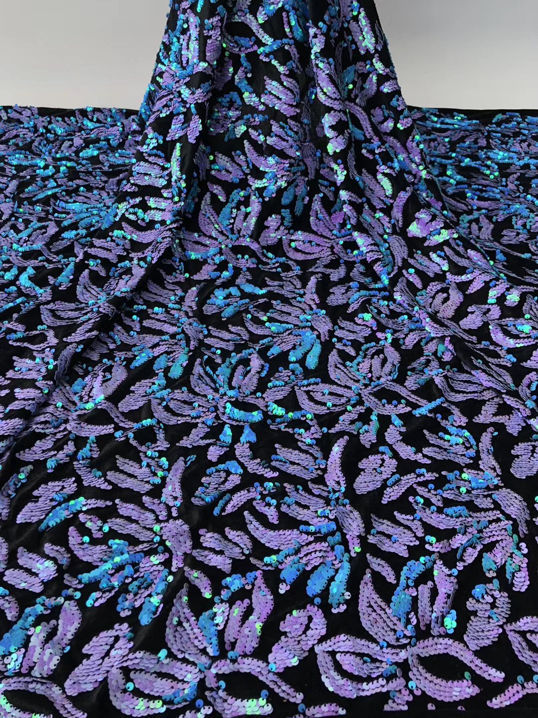 Wholesale Indian Sequin Embroidery Lace Fabric Unique pattern For Women Party Dress African With Glitter For Wedding Party