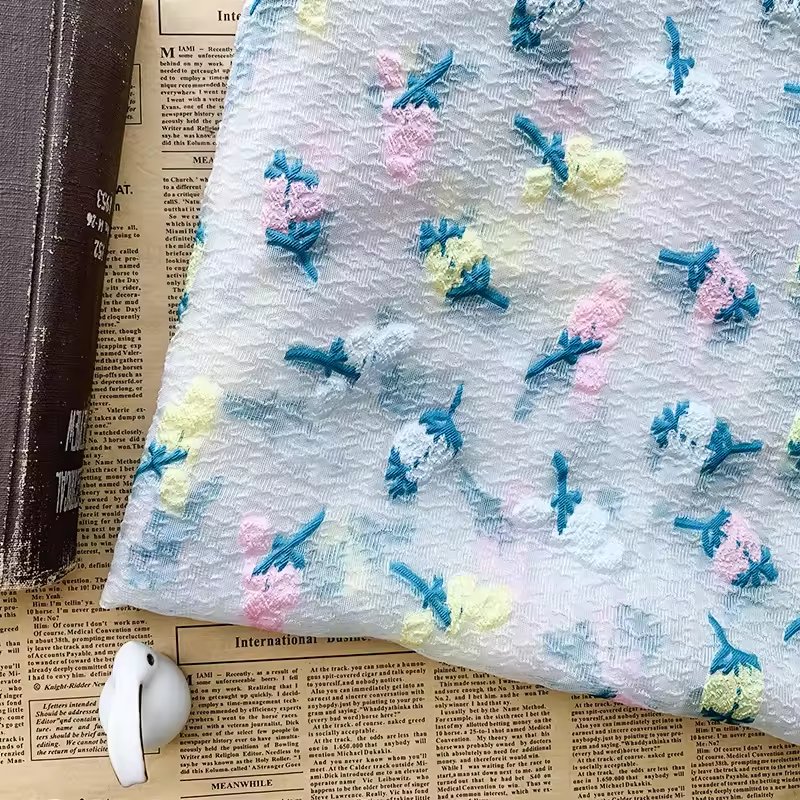 Brand New 210T Yarn-Dyed Crepe Fabric Jacquard Organza Sheer with Flower Embossed for Fashion Clothing