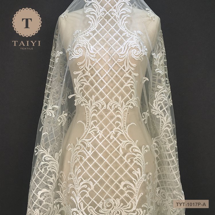 2018 Most Popular Flower Embroidery Lace Fabric Wholesale