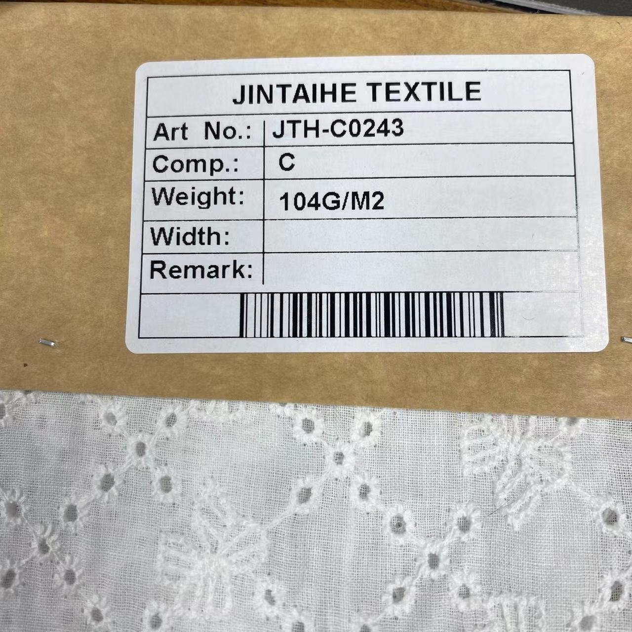 100%Cotton embroidery fabric, cotton embroidery fabric with holes,Can be made clothing fabric,Multi-color custom ,wholesale