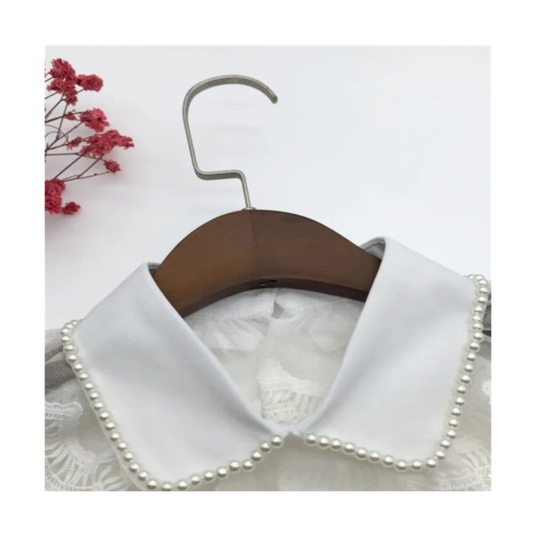 Factory supply The shawl collar made of lace is hand nailed with pearls