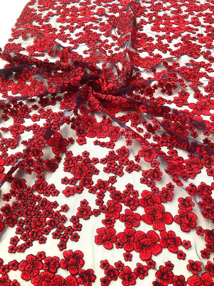 Factory Direct Sale New Style High Quality Water Soluble Net Design Sustainable Flower Fashion Soft Lace Embroidery Fabric