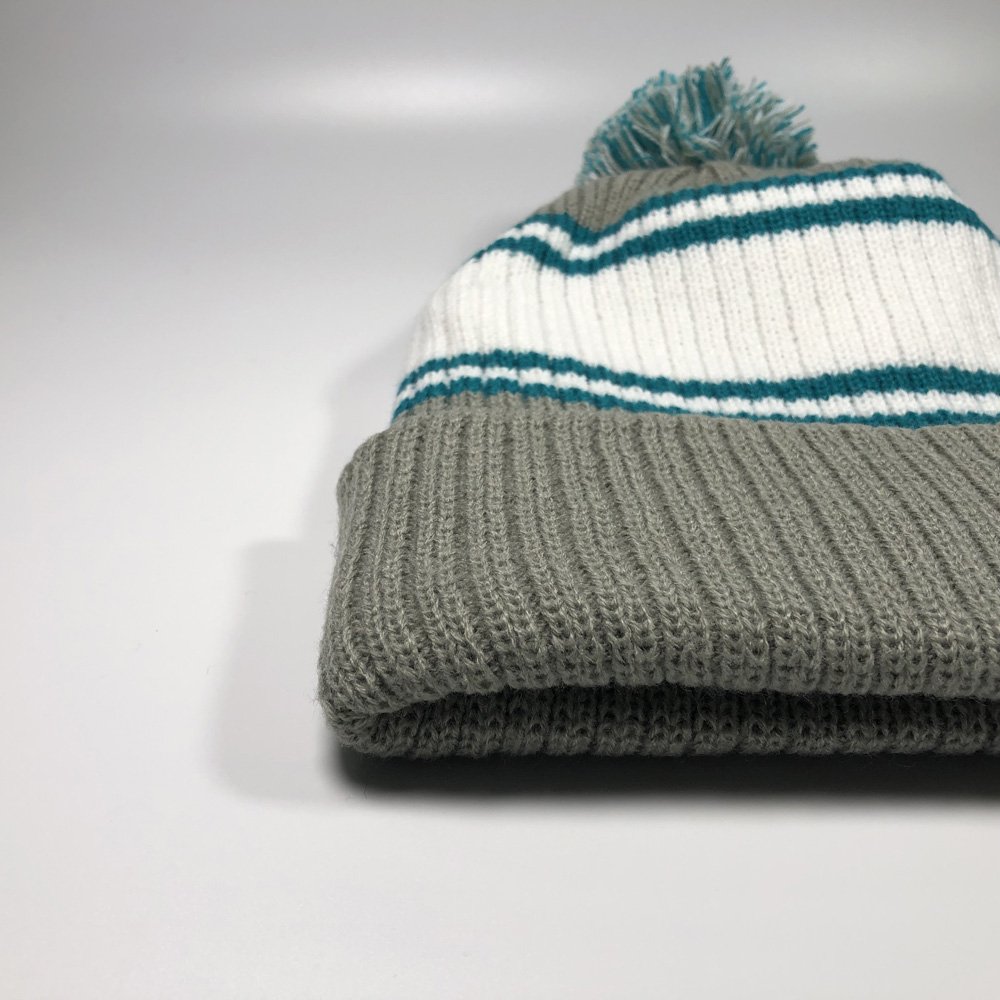 Adults warm knitted ribbed bobble hats Custom beanie pom pom with 3d raised embroidery logo High quality men grey stripe toque