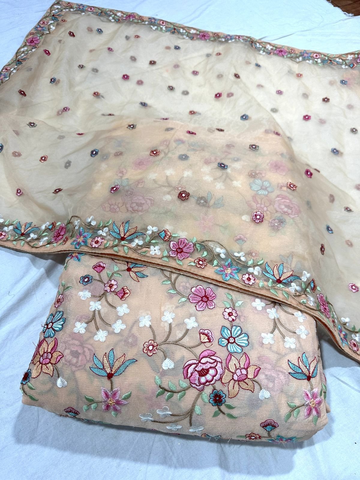 Excellent Quality Chiffon Embroidery Fabric for Making Wedding Grown Party Dress from Indian Supplier