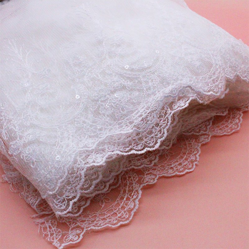 Fashion 17cm whidh water soluble embroidery tulle lace for dress sequined white embroidery lace trim