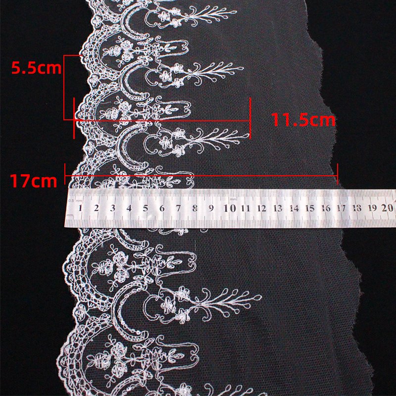 Fashion 17cm whidh water soluble embroidery tulle lace for dress sequined white embroidery lace trim