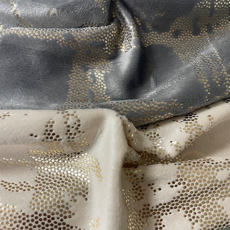 2023 new arrival china wholesale velvet fabric with golden dot pattern