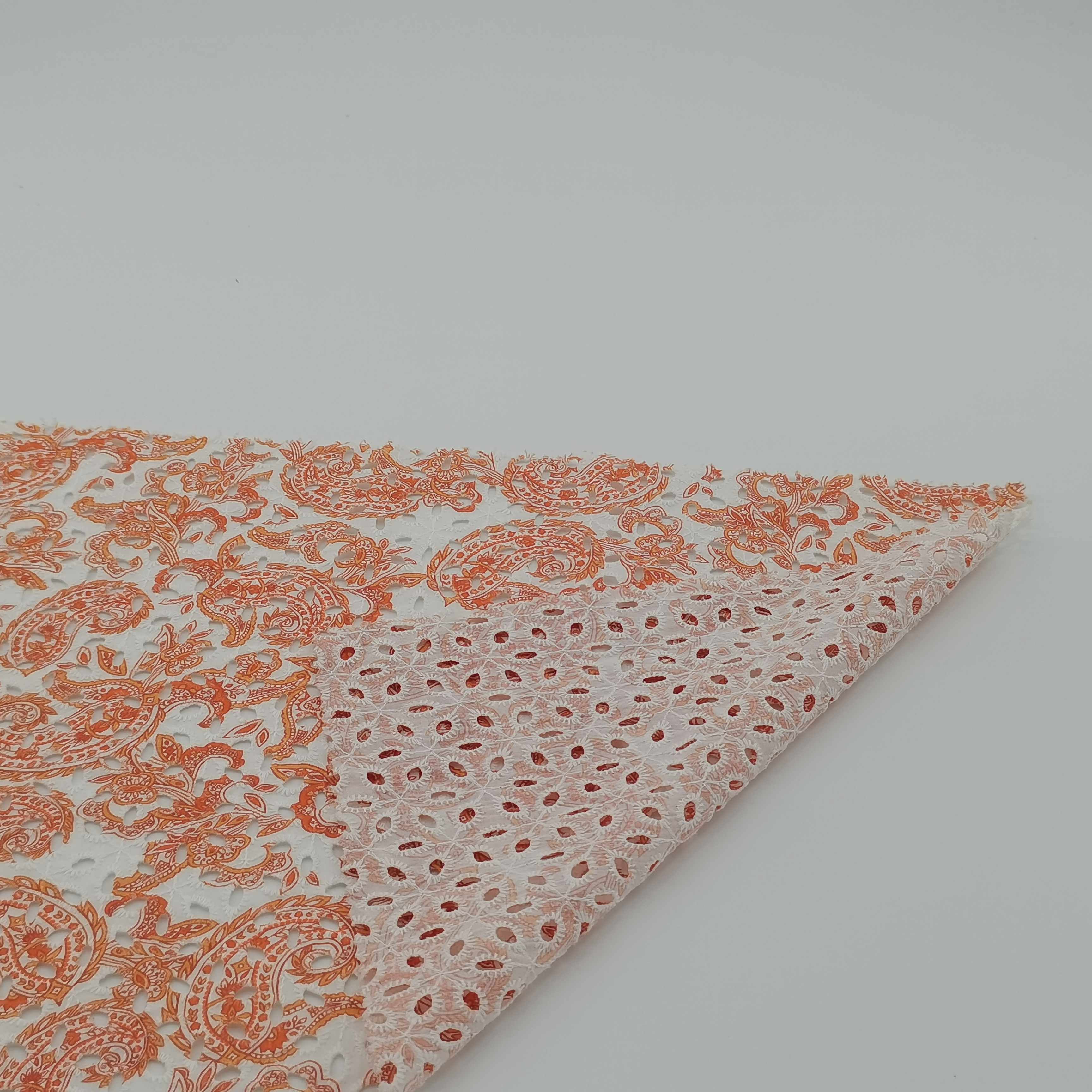 Moquan wholesale 100%cotton eyelet printing floral embroidery fabric for women dress