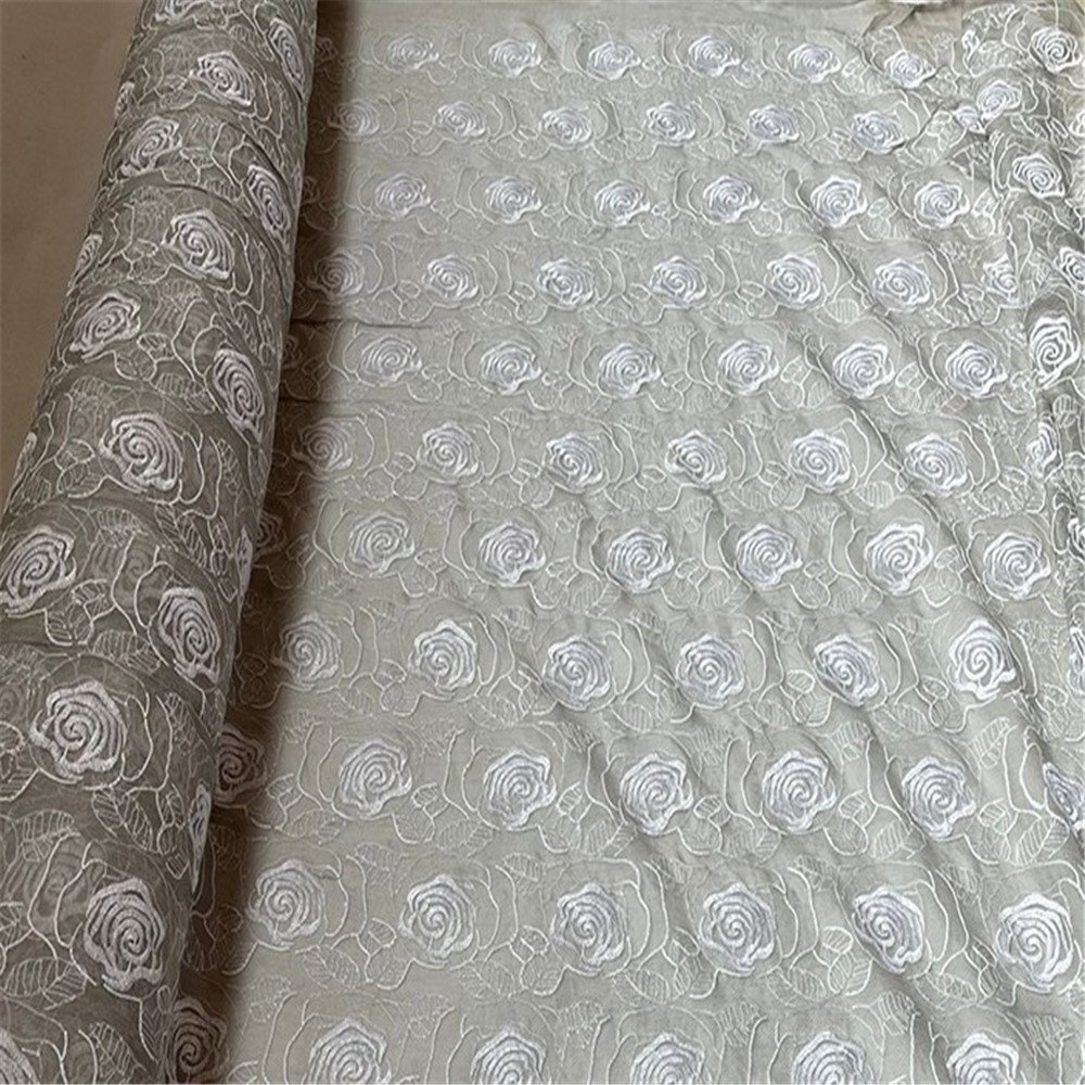 New Coming Silk Crinkle GGT Good Quality Silk Embroidery Fabric for Lady Wedding Dress