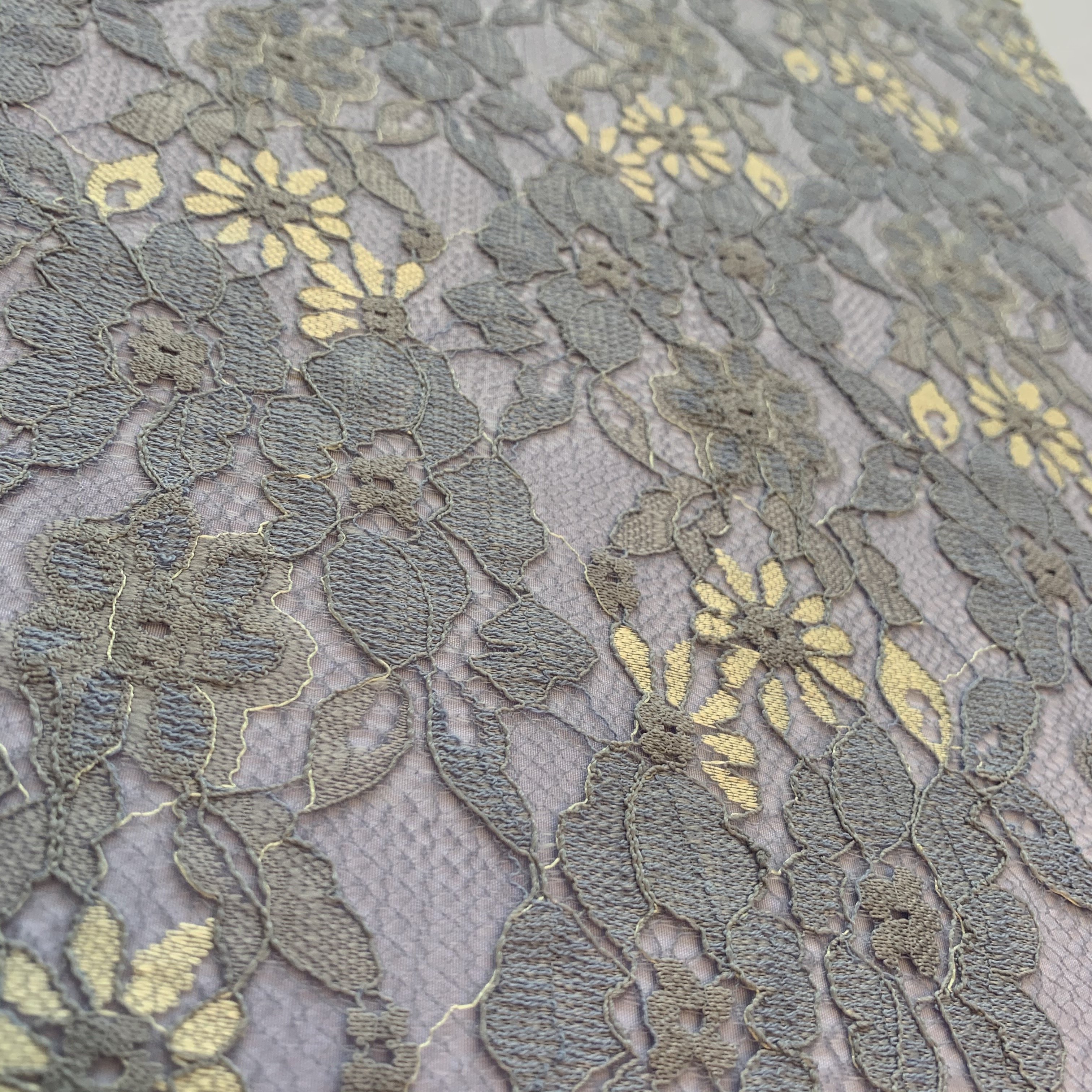 hot-selling lace fabric embroidery wedding dress lace fabric