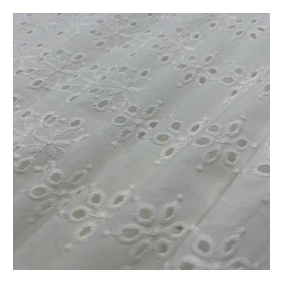 High Quality 60S*60S 90*88 Cotton Eyelet Embroidery Fabric Cotton Lace Fabric Swiss Voile For Dress