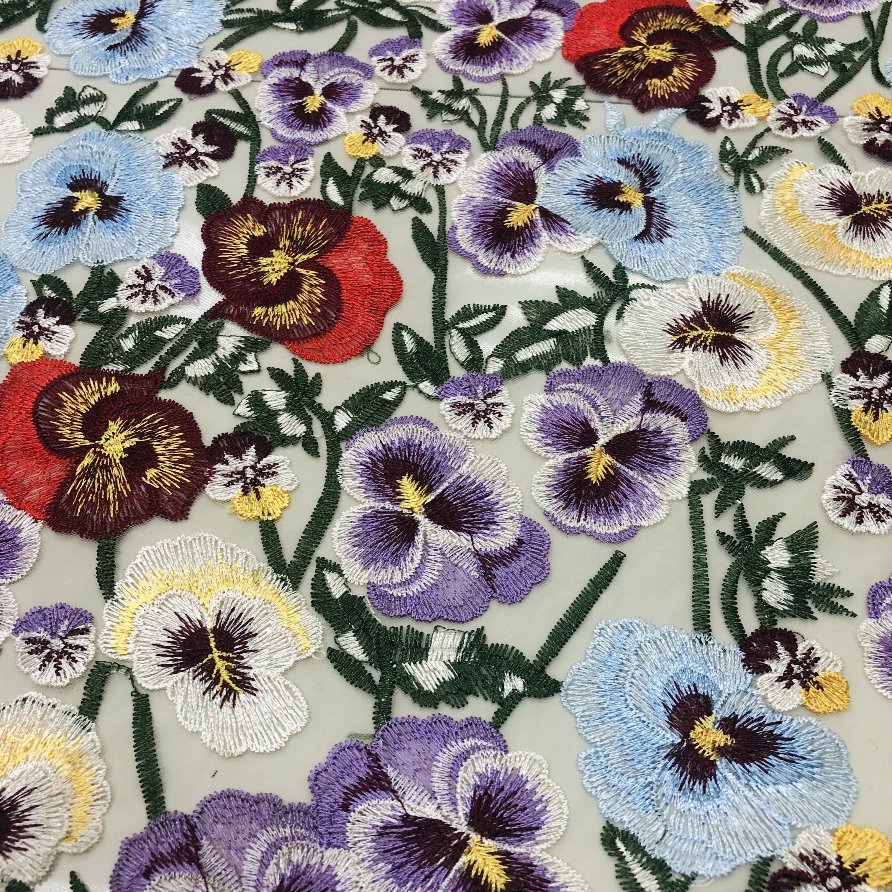 2024 hot sale nigerian 3d applique flower embroidery tulle french net embroidery mesh custom chemical lace fabric lace fabric