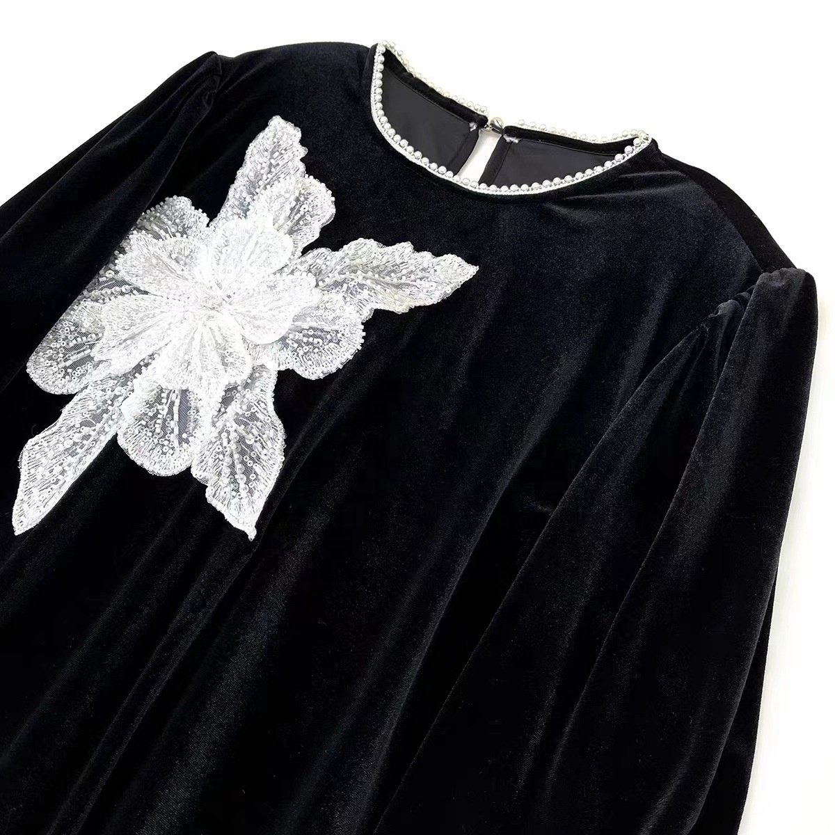 Multiple layers 3d floral embroidered beads and sequins lace applique for chest flower LT2769A