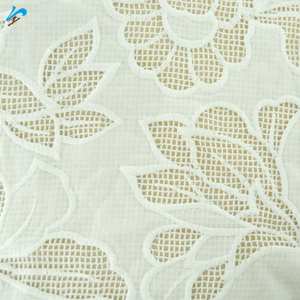 China Textile Factory Hot Sale New Design Cloth Customized 100% Cotton Voile Lace Flower Embroidery Fabric