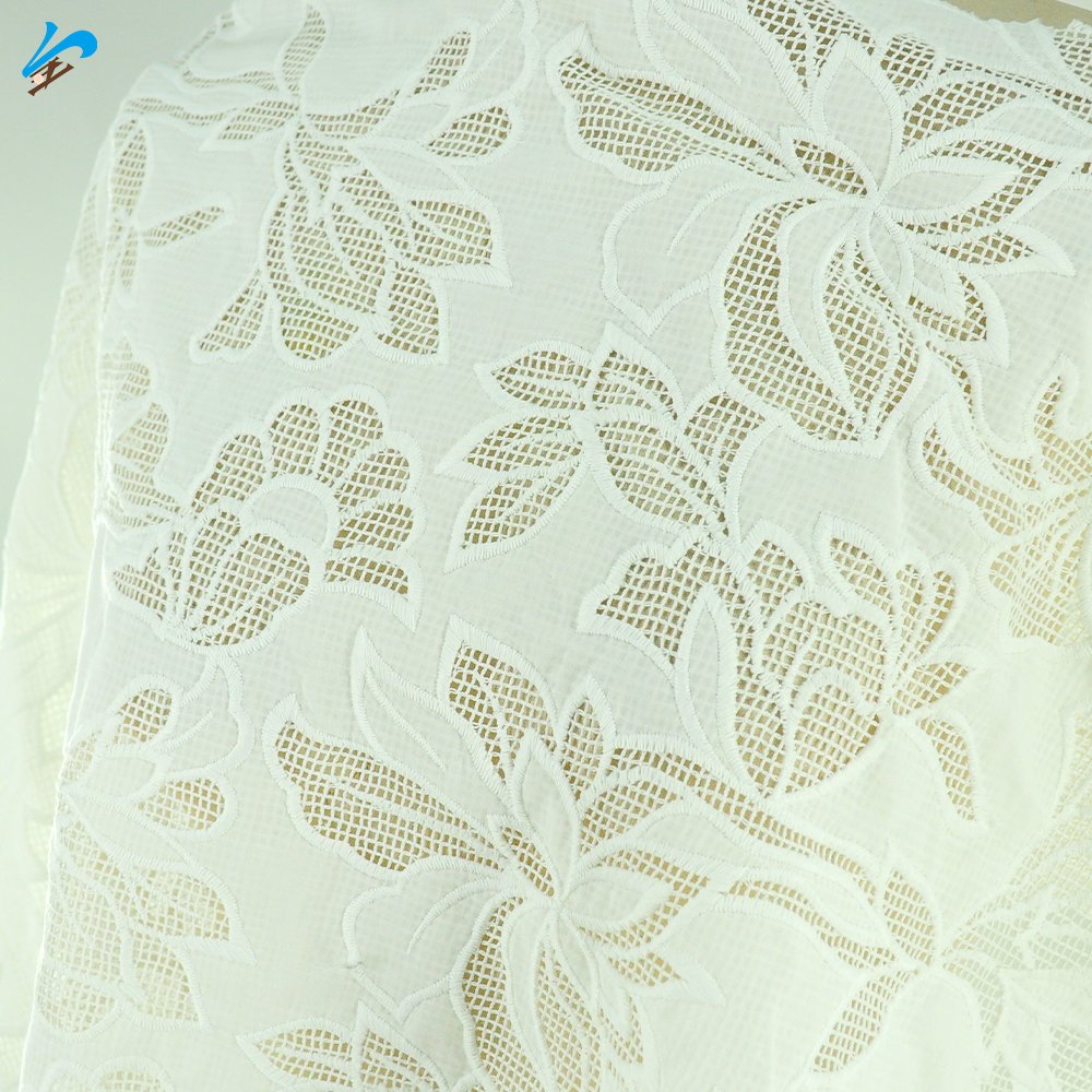 China Textile Factory Hot Sale New Design Cloth Customized 100% Cotton Voile Lace Flower Embroidery Fabric